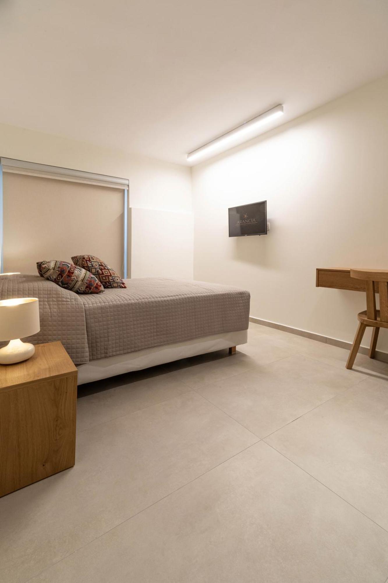 Arancia Elegant Rooms And Suites Tolón Exteriér fotografie