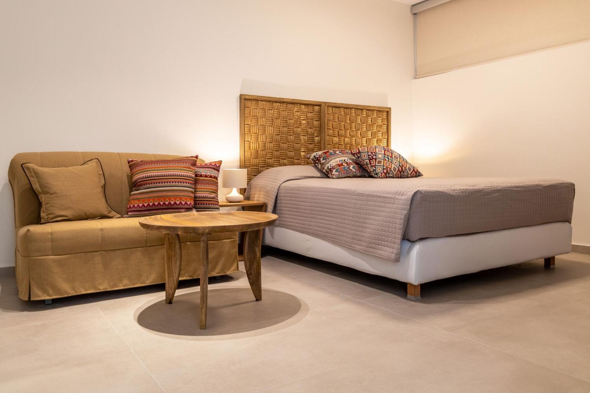 Arancia Elegant Rooms And Suites Tolón Exteriér fotografie