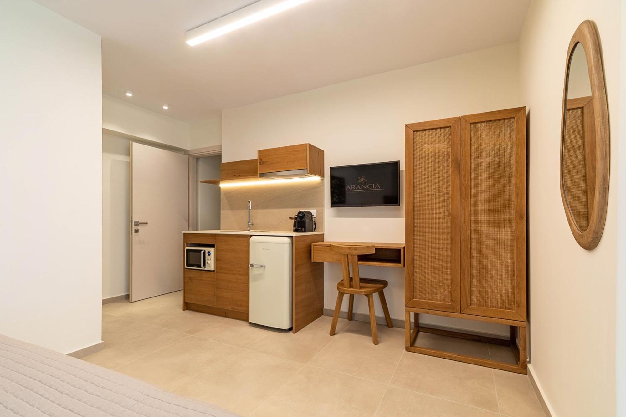 Arancia Elegant Rooms And Suites Tolón Exteriér fotografie