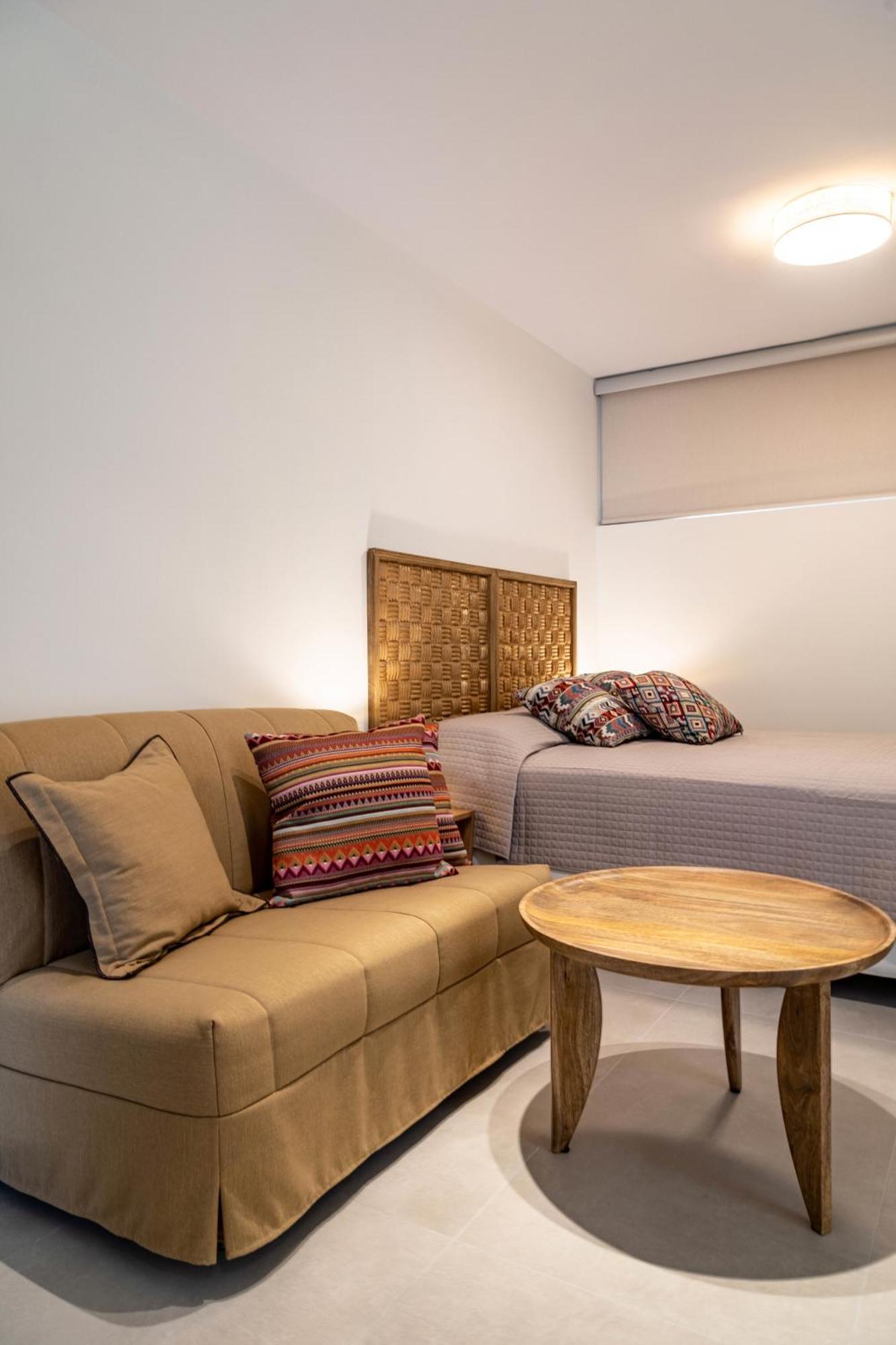 Arancia Elegant Rooms And Suites Tolón Exteriér fotografie