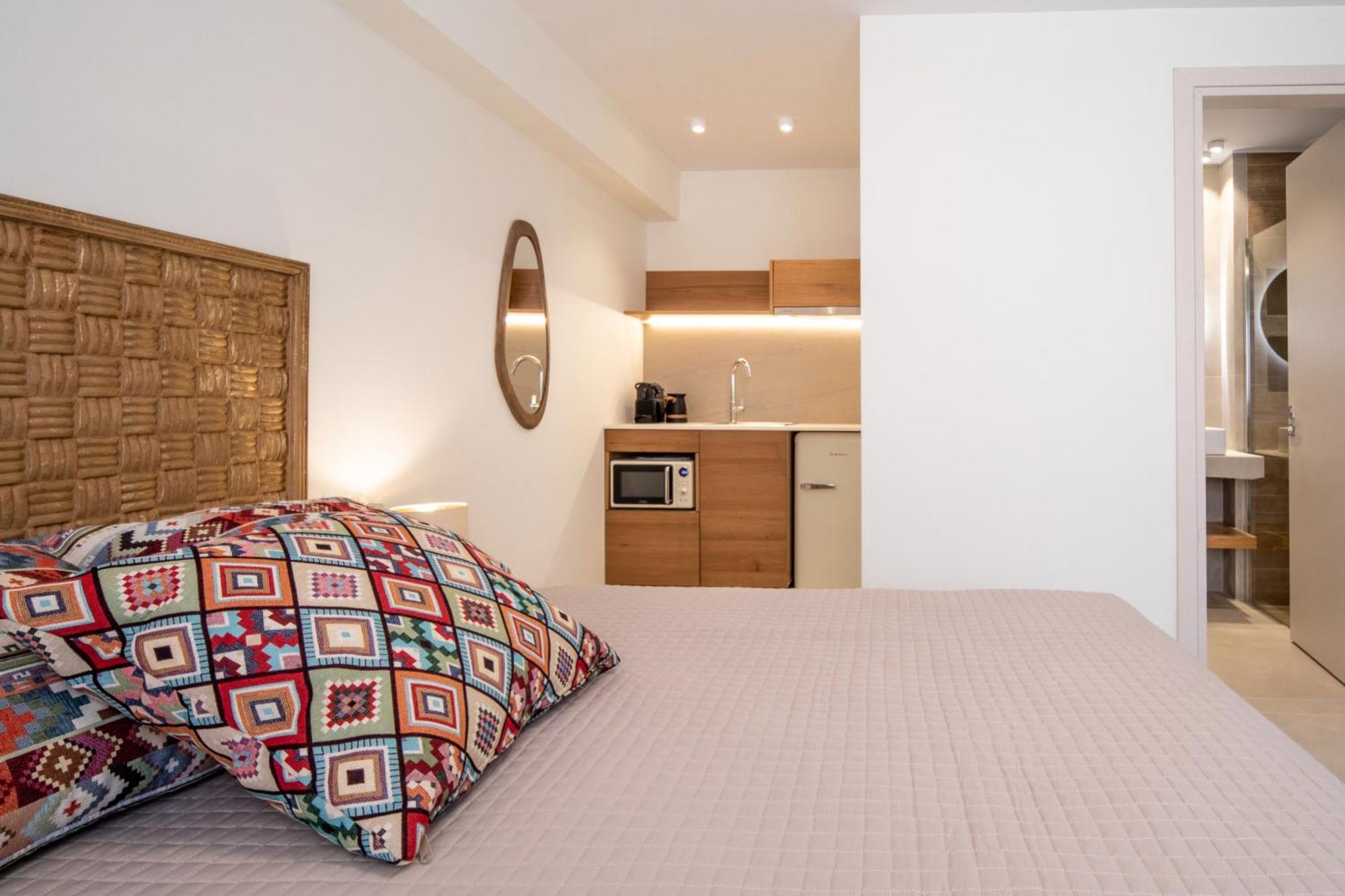 Arancia Elegant Rooms And Suites Tolón Exteriér fotografie