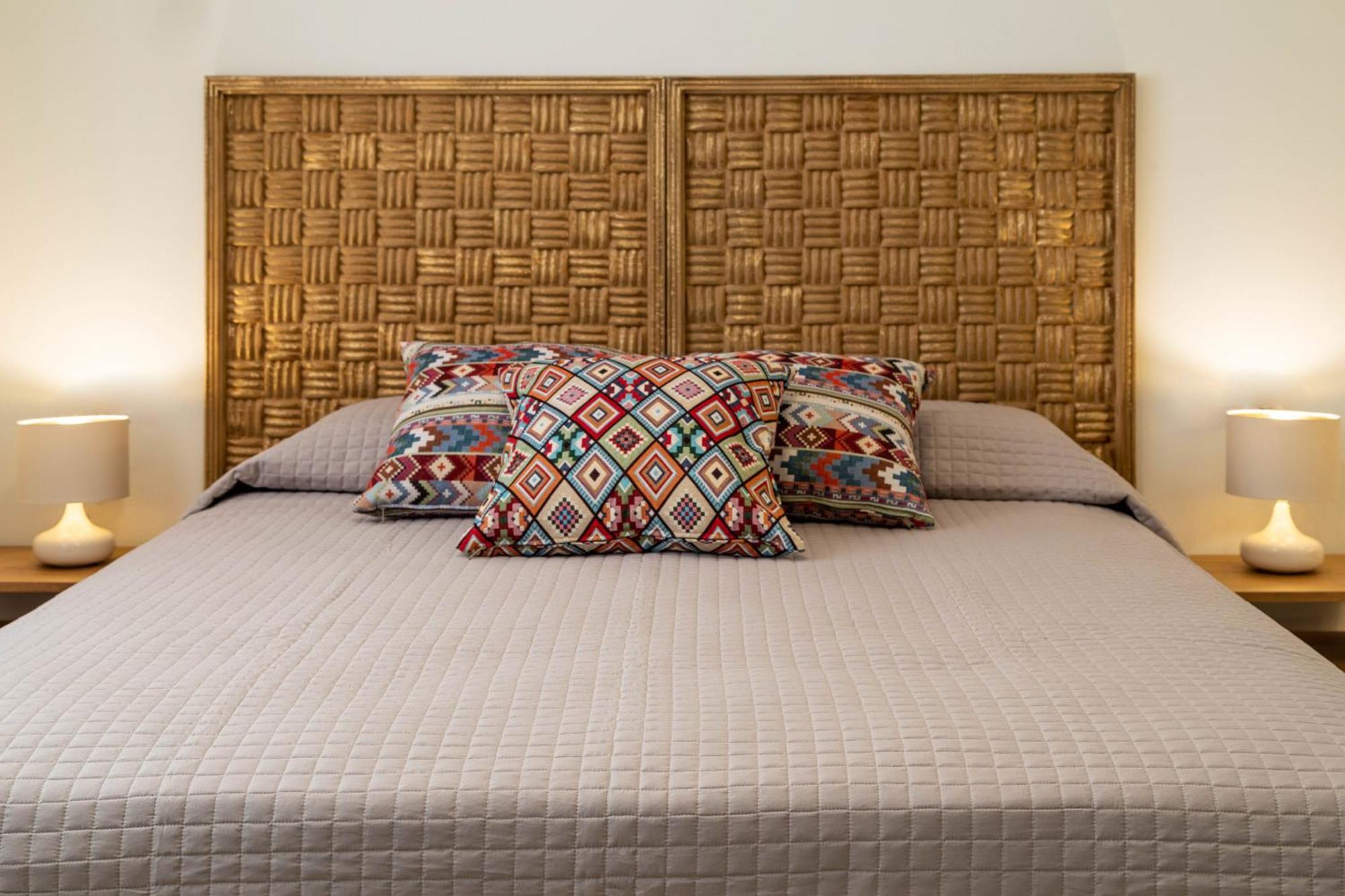Arancia Elegant Rooms And Suites Tolón Exteriér fotografie
