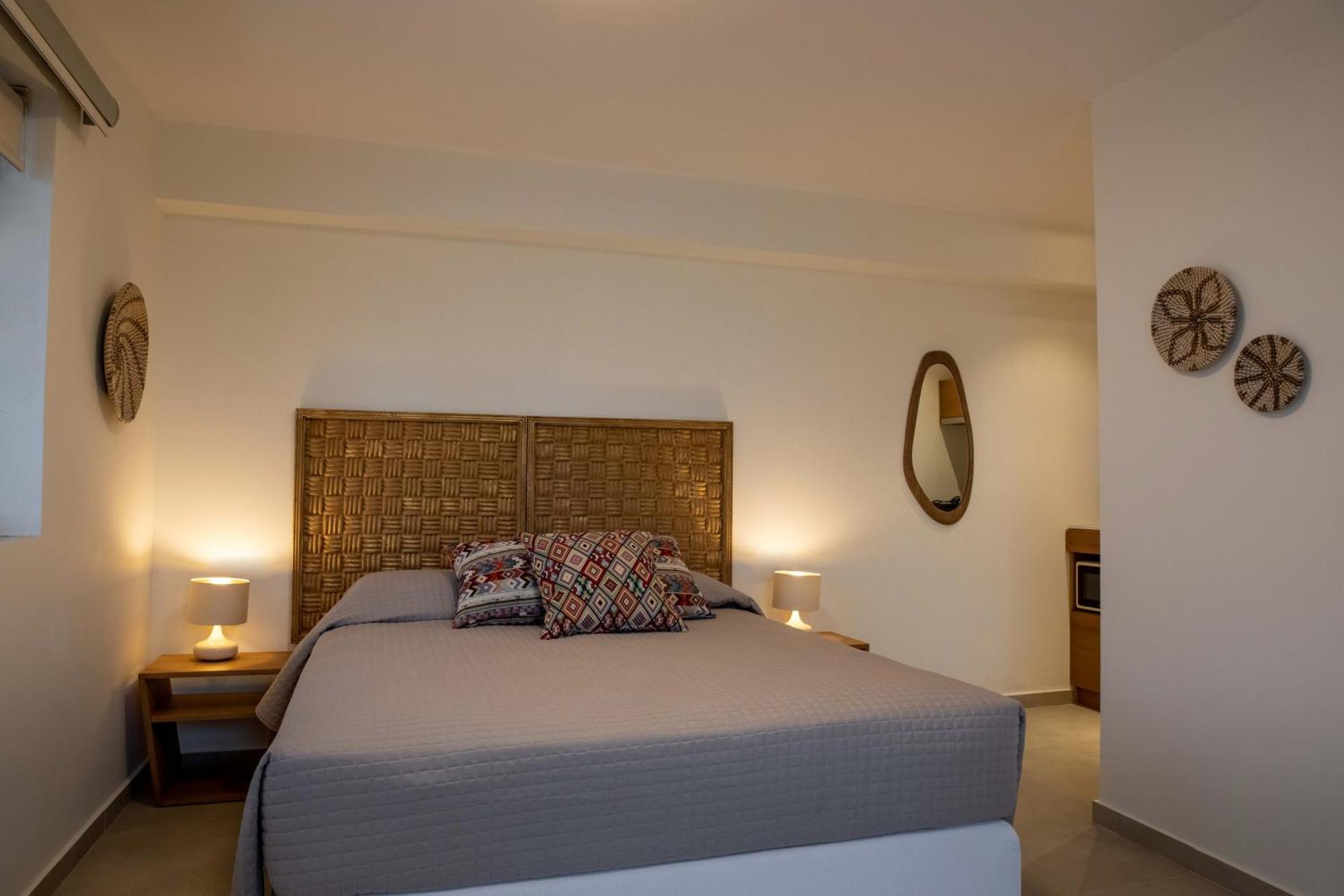 Arancia Elegant Rooms And Suites Tolón Exteriér fotografie